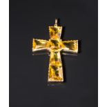 A REGENCY 'TOPAZ' CROSS