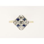 AN ART DECO STYLE SAPPHIRE AND DIAMOND DRESS RING