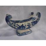 A 19TH CENTURY BLUE AND WHITE TRANSFER DECORATED CHEESE STAND