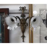 AN EDWARDIAN STYLE BRASS ELECTRIC TWO-BRANCH WALL LIGHT with opalescent and clear glass shades