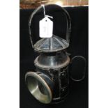 A VINTAGE 'B.R.' 'S.R.' RAILWAY MAN'S LAMP with revolving 'Red' lens, with original black japanned