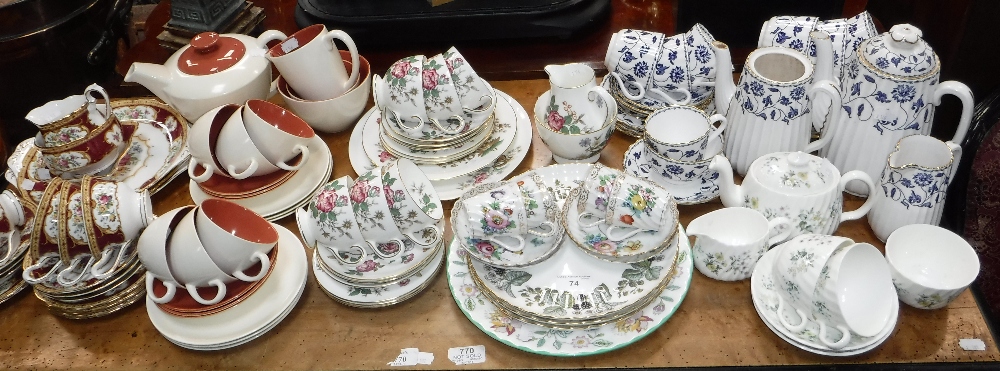 A SPODE 'COLONEL' DESIGN PART TEASET and a collection of similar teaware