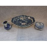 A DELFT BLUE AND WHITE TABLE SALT and two similar items