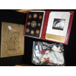 A ROYAL MINT 2002 PROOF COIN SET and other items