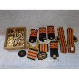 A COLLECTION OF ROYAL NAVY BUTTONS, epaulettes and other related items