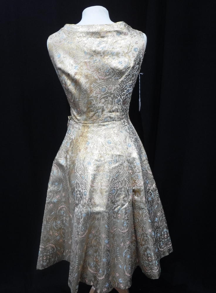 VINTAGE EVENING DRESS, circa 1950 in gold/blue and pink brocade, with bow detail to front - Image 3 of 3
