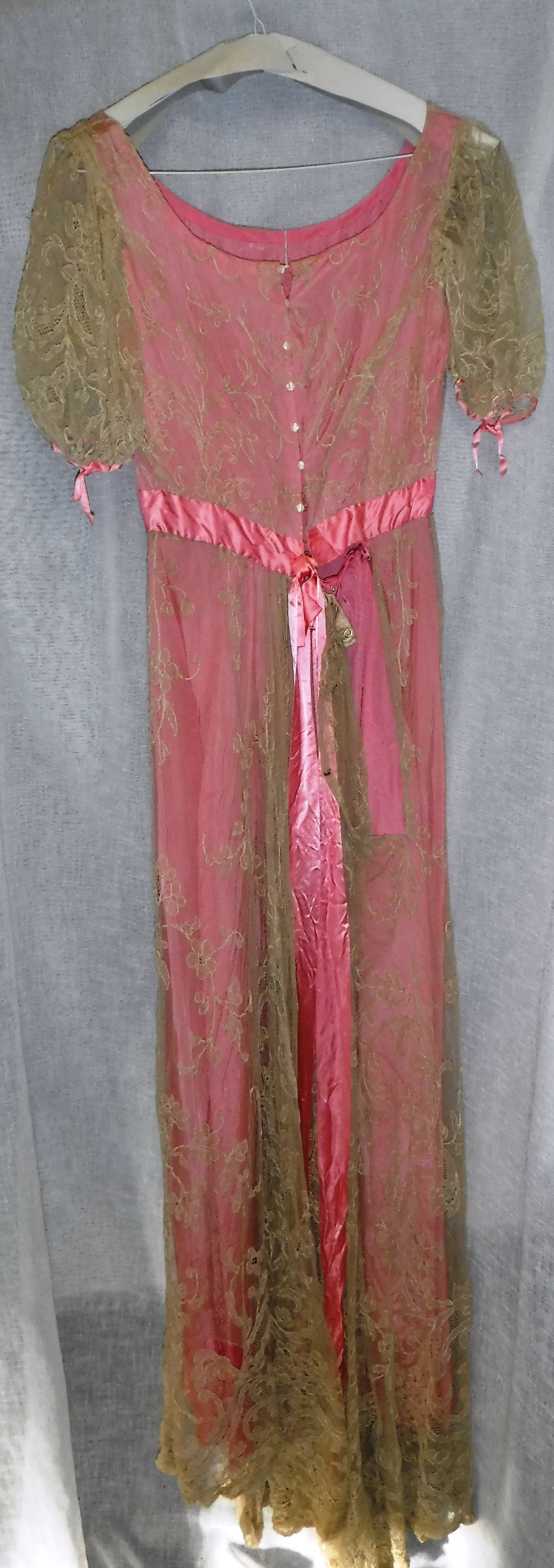 A VINTAGE EDWARDIAN STYLE NOTTINGHAM LACE DRESS, over a pink under slip - Image 2 of 4