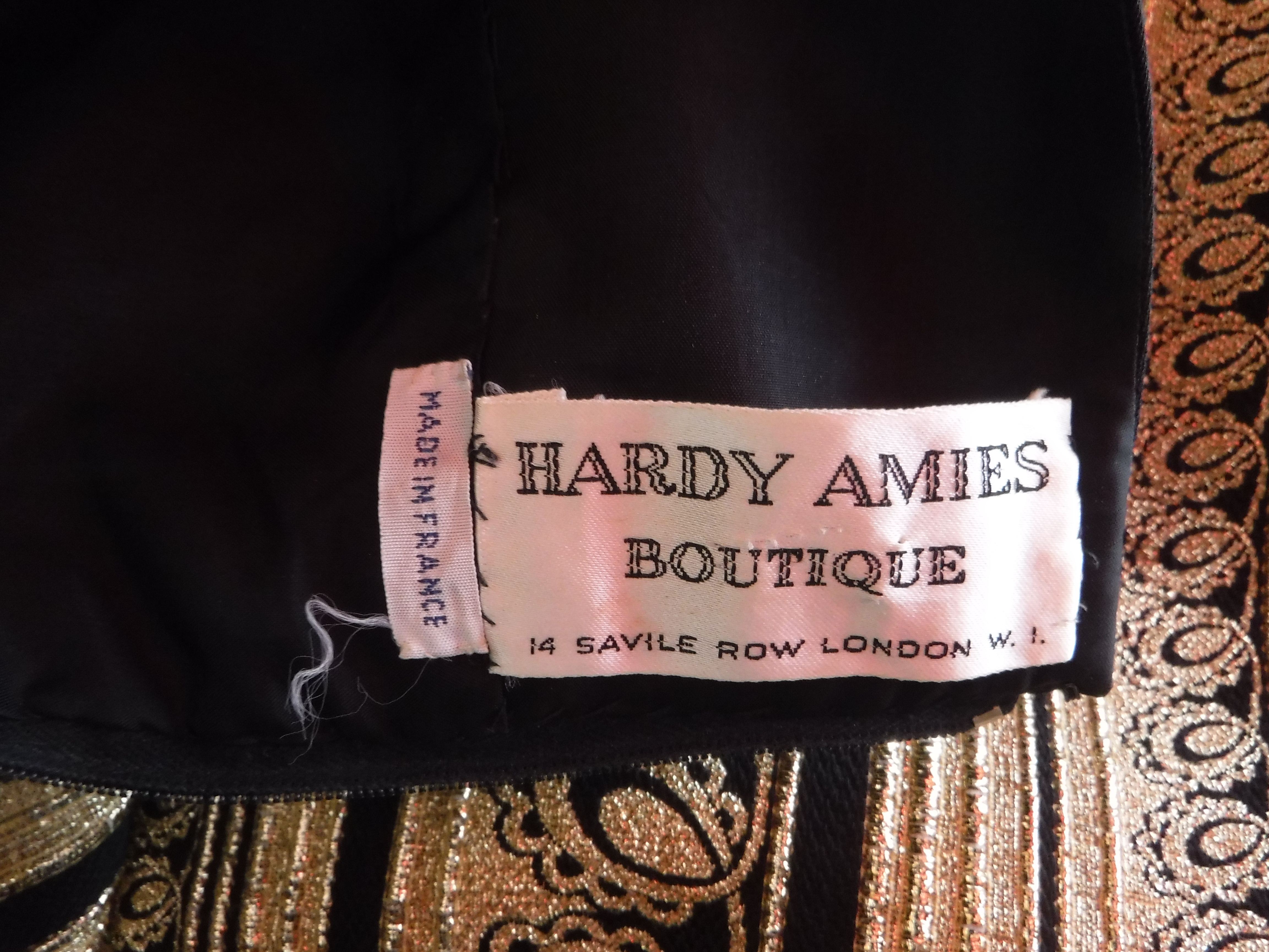 'HARDY AMIES': A VINTAGE BLACK AND GOLD BROCADE EVENING DRESS, a black velvet dress with lace collar - Image 2 of 2