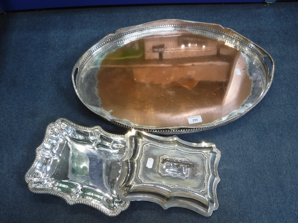 AN EDWARDIAN SILVER PLATED TUREEN AND COVER and a tray (2)