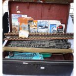 A COLLECTION OF GAUGE '1' MODEL RAILWAY TRACK, a bundle of as-new brass rail track and a