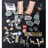 A COLLECTION OF VINTAGE DOLLS HOUSE FURNITURE, including two 1920s wooden deck chairs, cast metal