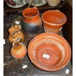 A COLLECTION OF 19TH AND 20TH CENTURY COUNTRY POTTERY