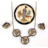 Japanese Satsuma pottery jewellery suite comprising a brooch, pair of earrings and a necklace,