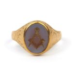 Unmarked gold hard stone Masonic signet ring, size W, approximate weight 4.1g : For Further