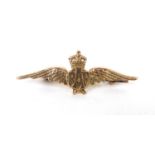 9ct gold RAF brooch, 3.5m wide, approximate weight 1.3g : For Further Condition Reports Please visit