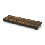 Victorian Tunbridge ware cribbage board with floral inlay, 25cm wide