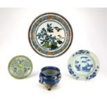 Oriental ceramics including a Japanese jar mounted, 18th century Chinese blue and white porcelain