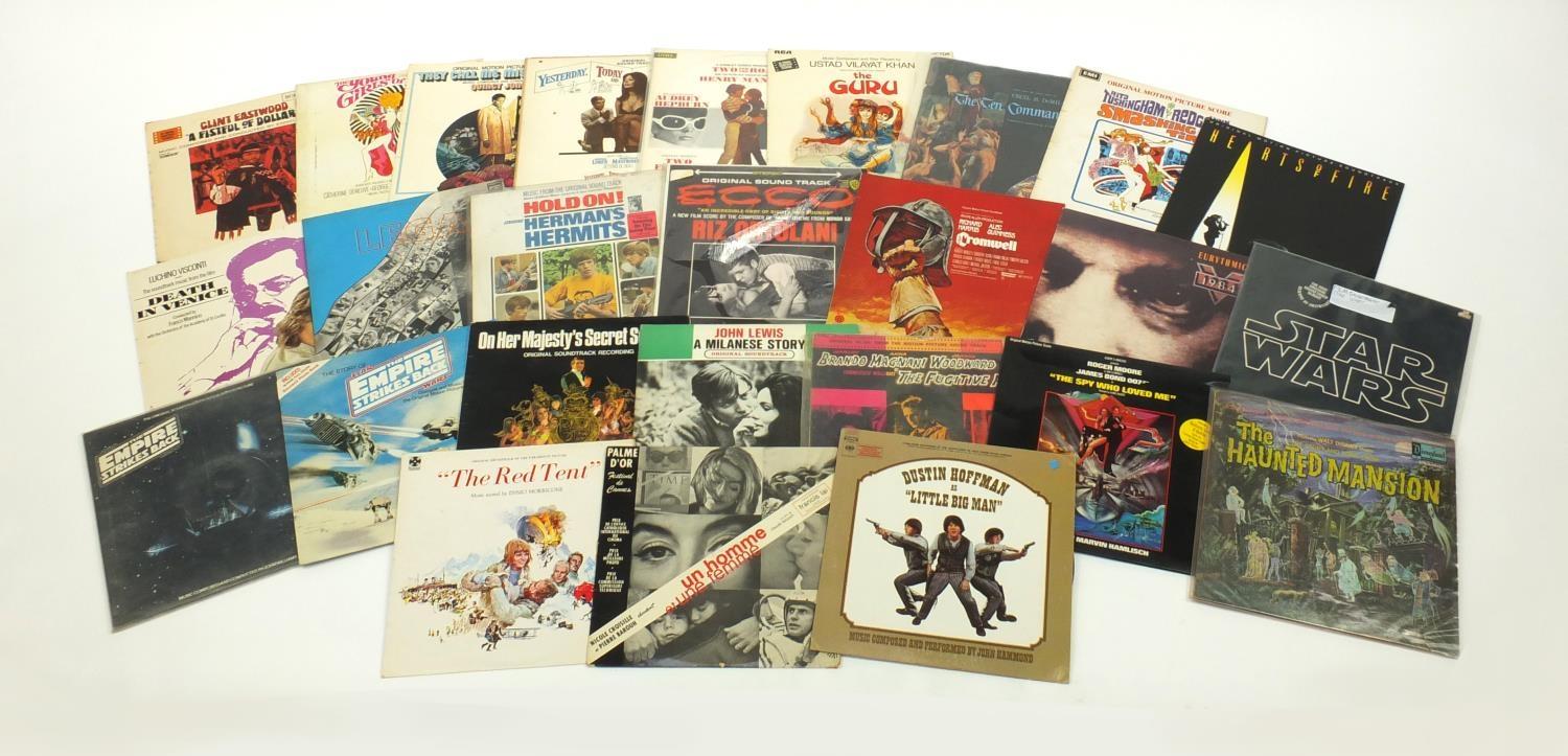 Film sound tracks vinyl LP records including Star Wars and James Bond examples