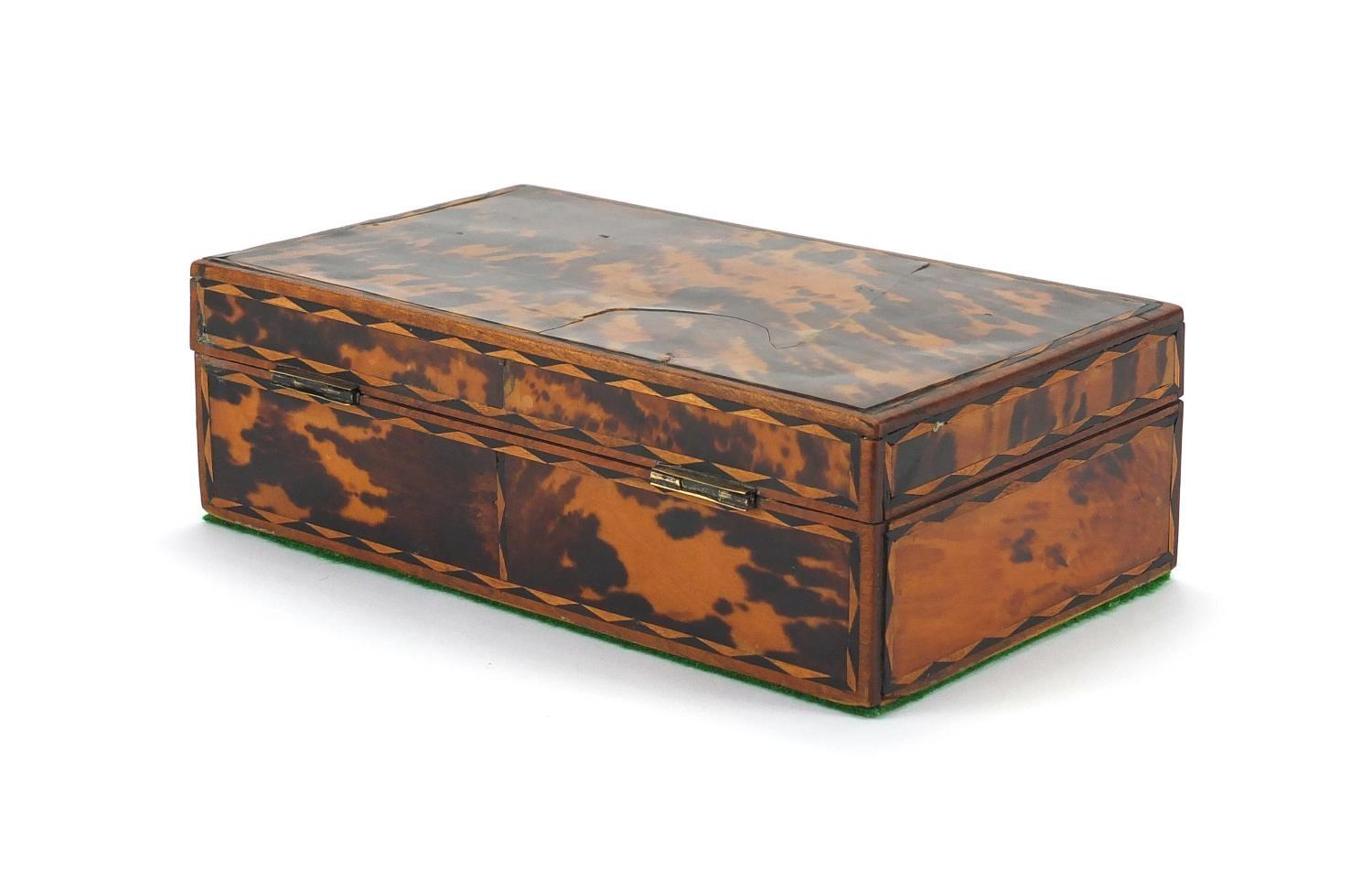 Rectangular inlaid tortoiseshell box with hinged lid, 7.5cm H x 23cm W x 13cm D : For further - Image 2 of 4