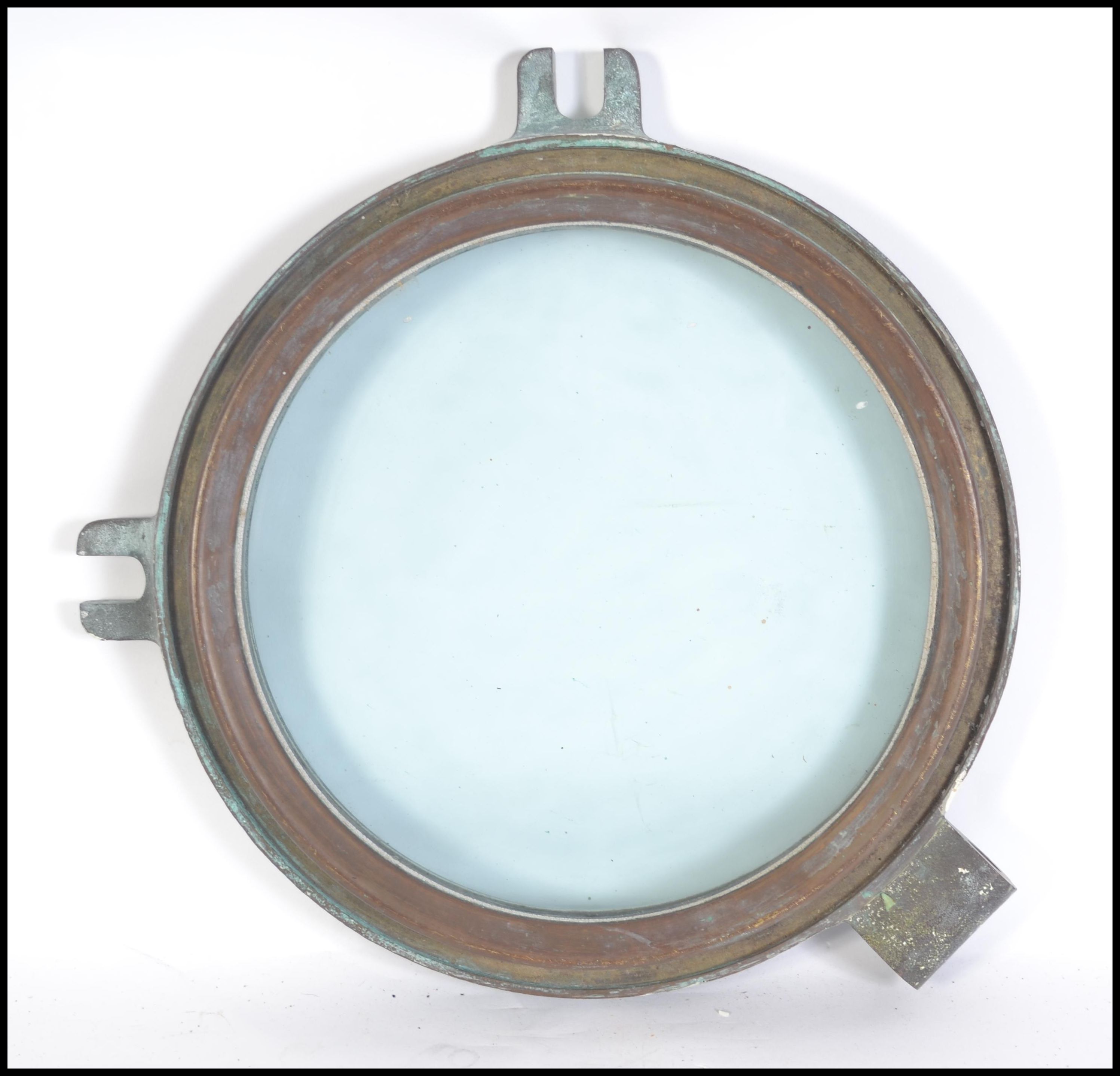 Shipping interest A vintage 20th century industrial brass heavy ships porthole measuring 37cm - Image 3 of 3