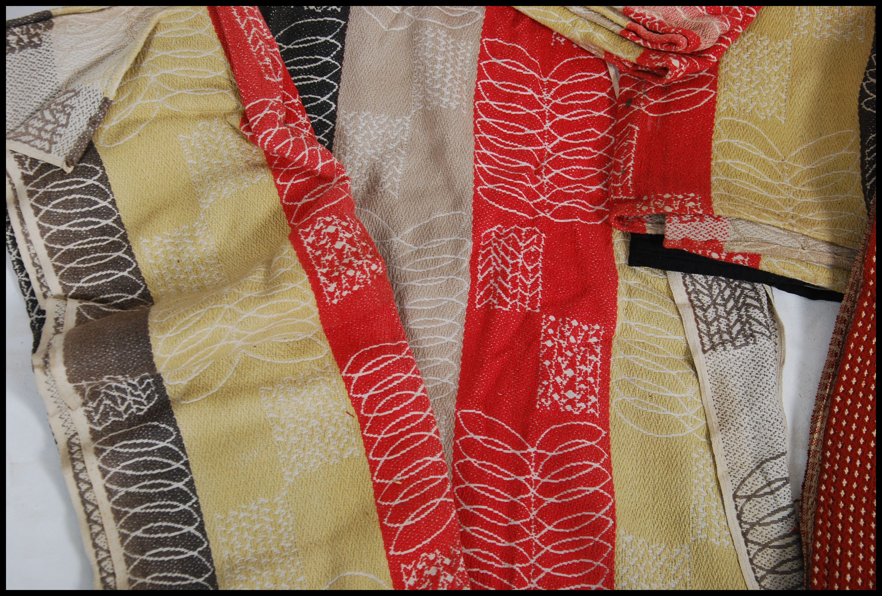 A collection of vintage mid 20th century curtains, various styles and lengths please see images. - Image 2 of 5