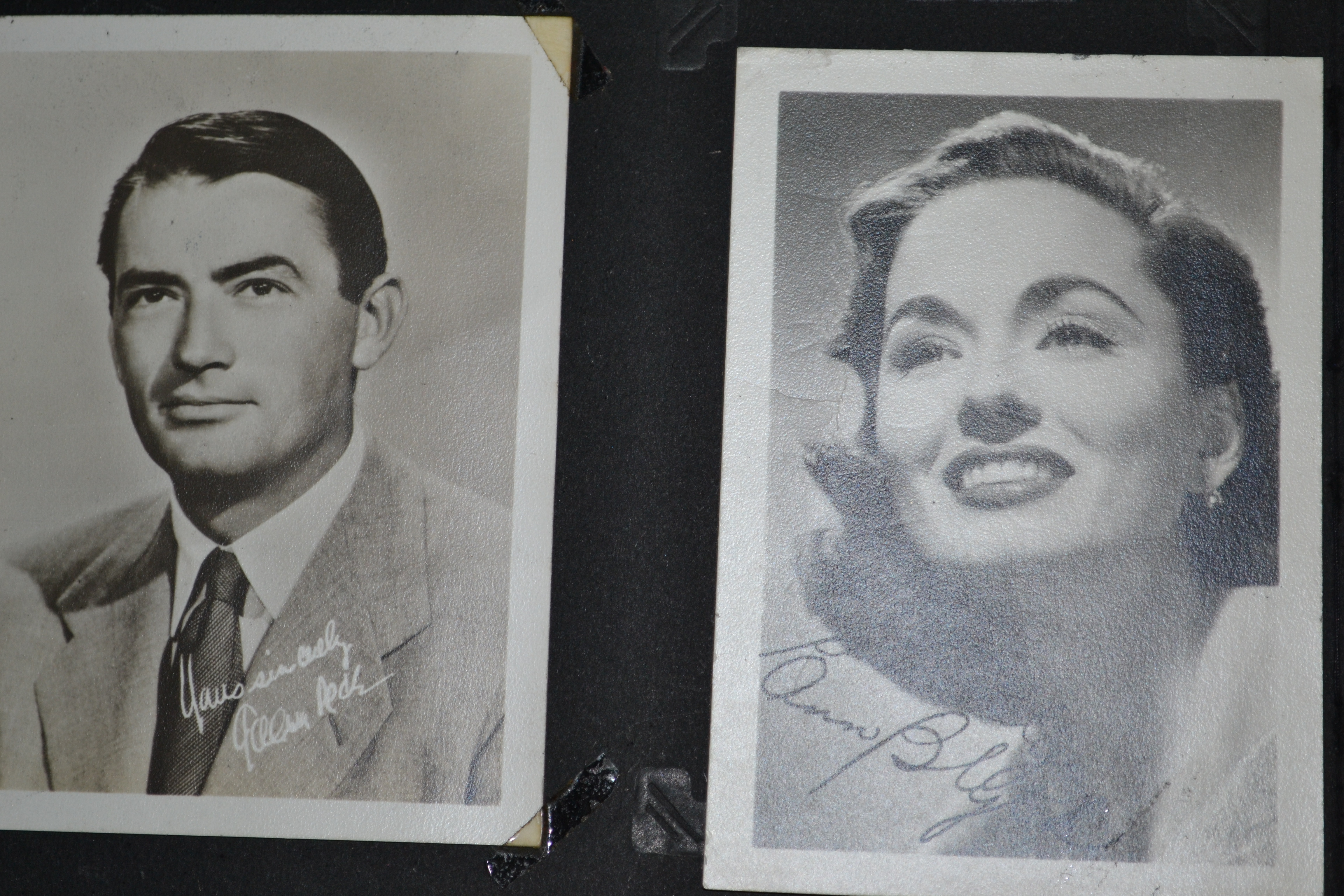 A collection of mid century postcards / photographs of film and screen stars some with facsimile - Image 4 of 7