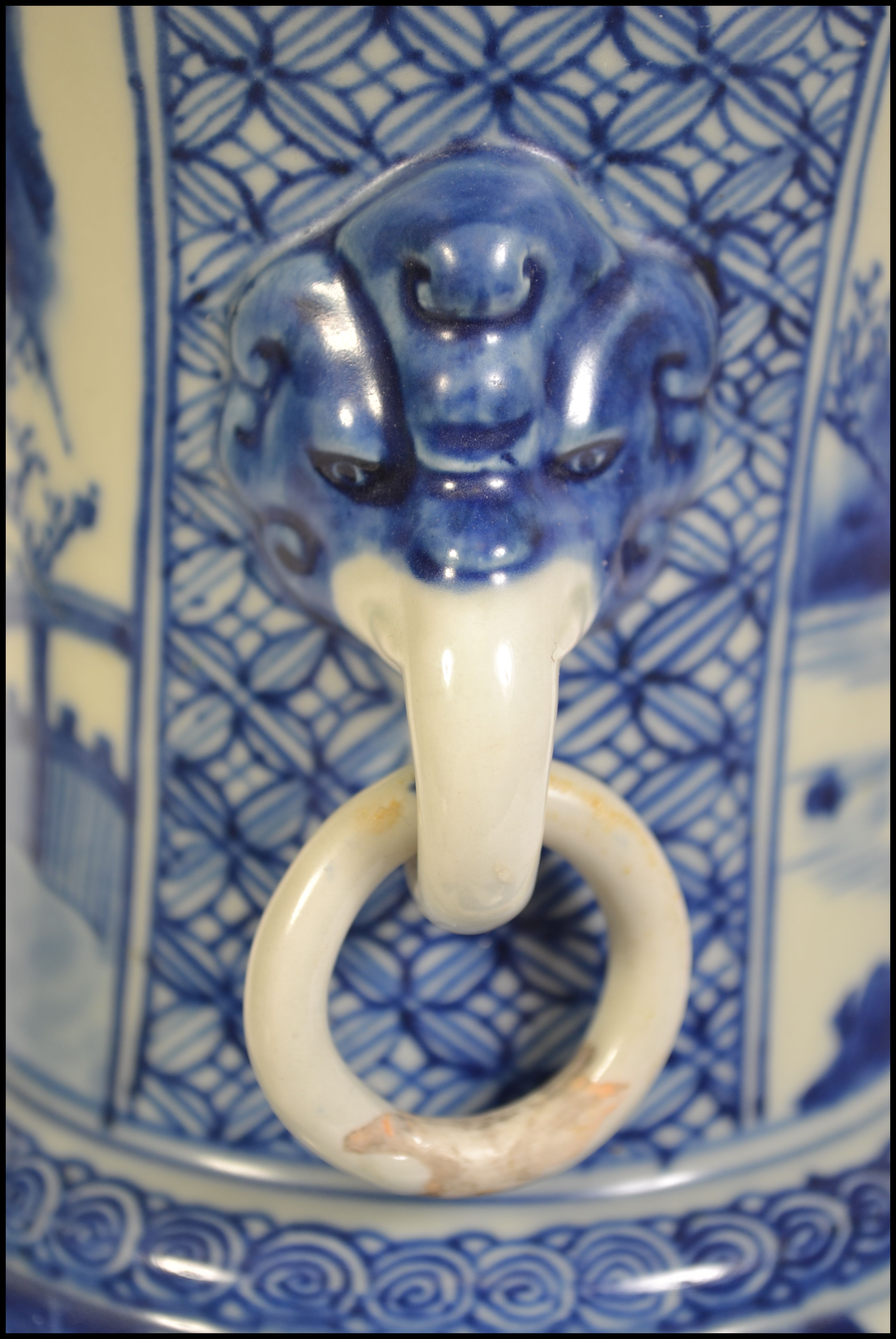 A Chinese blue and white Kang-xi type twin handled gu vase having ring handles with elephant mask - Image 5 of 10