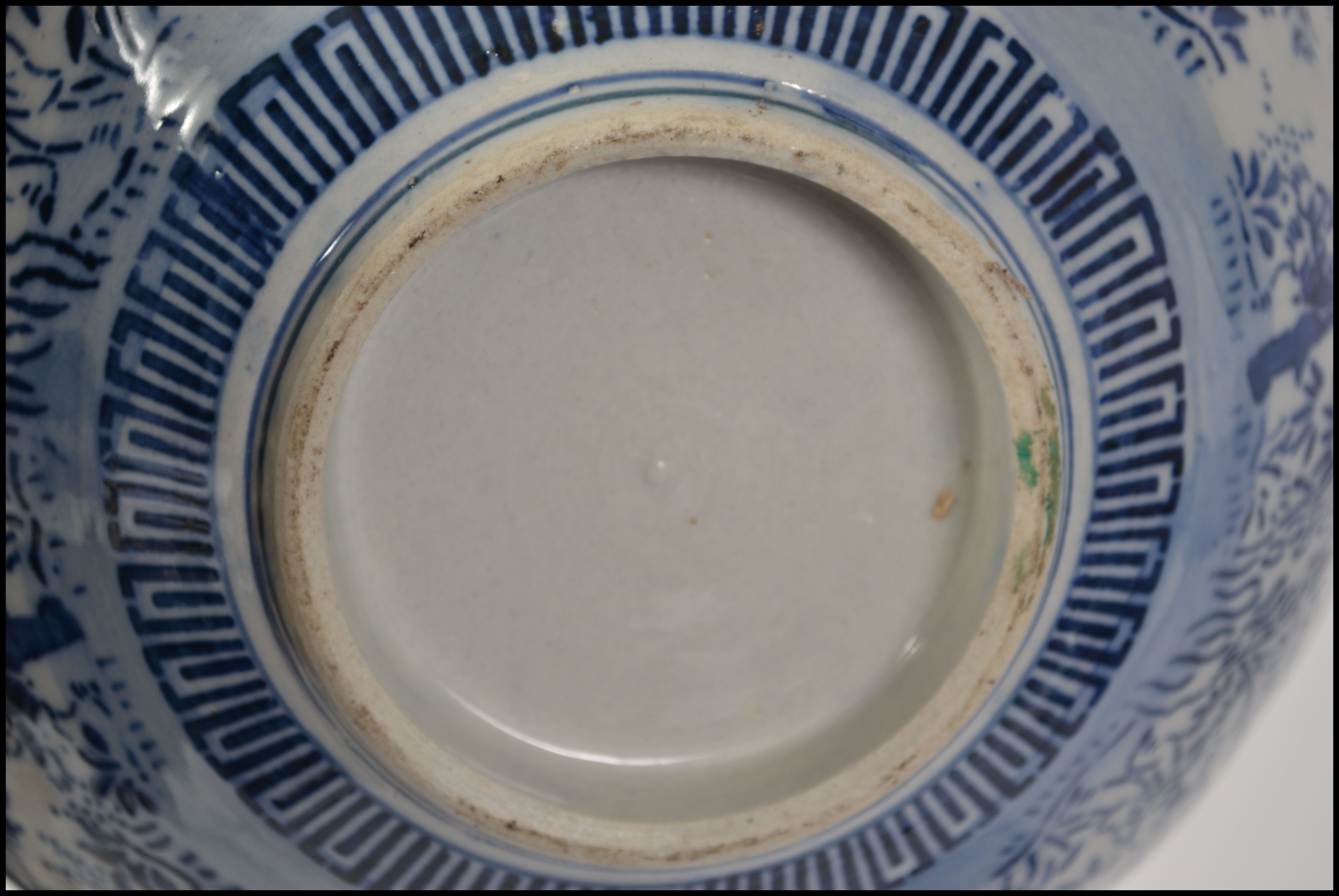 Three 19th / 20th century Chinese blue and white g - Image 6 of 6