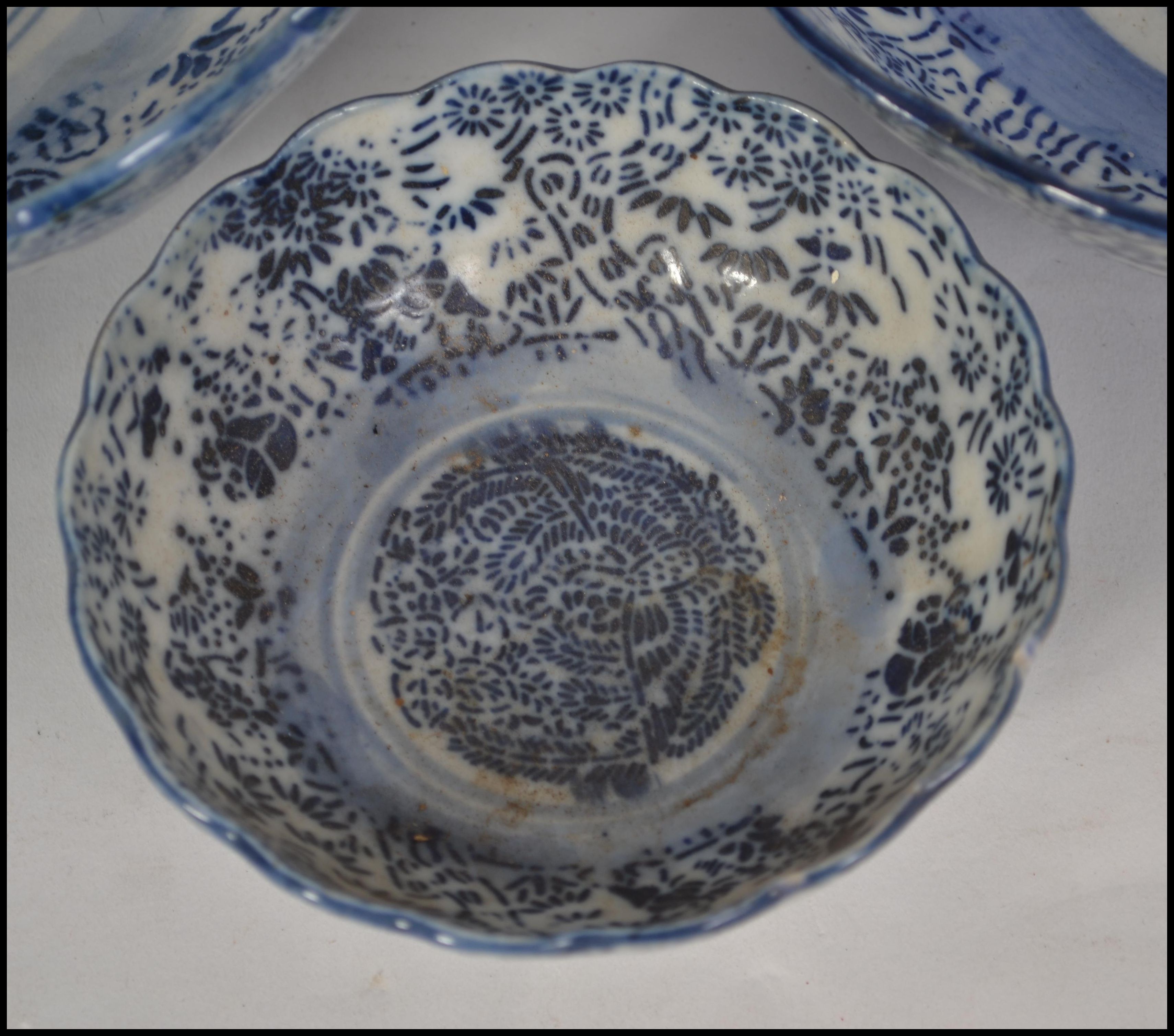 Three 19th / 20th century Chinese blue and white g - Image 5 of 6