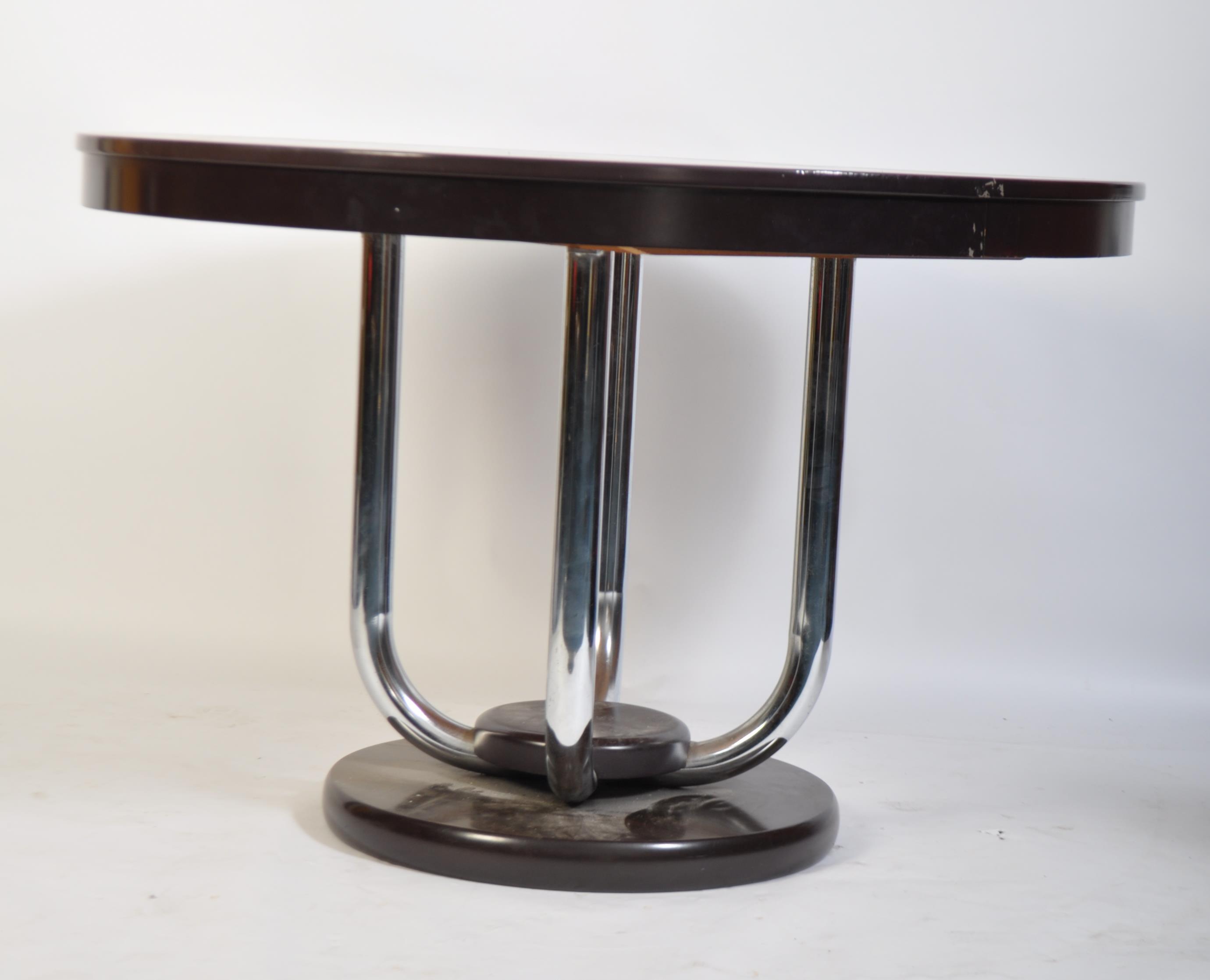 A superb mid century Italian faux rosewood and chrome pedestal circular dining table together with - Image 3 of 6