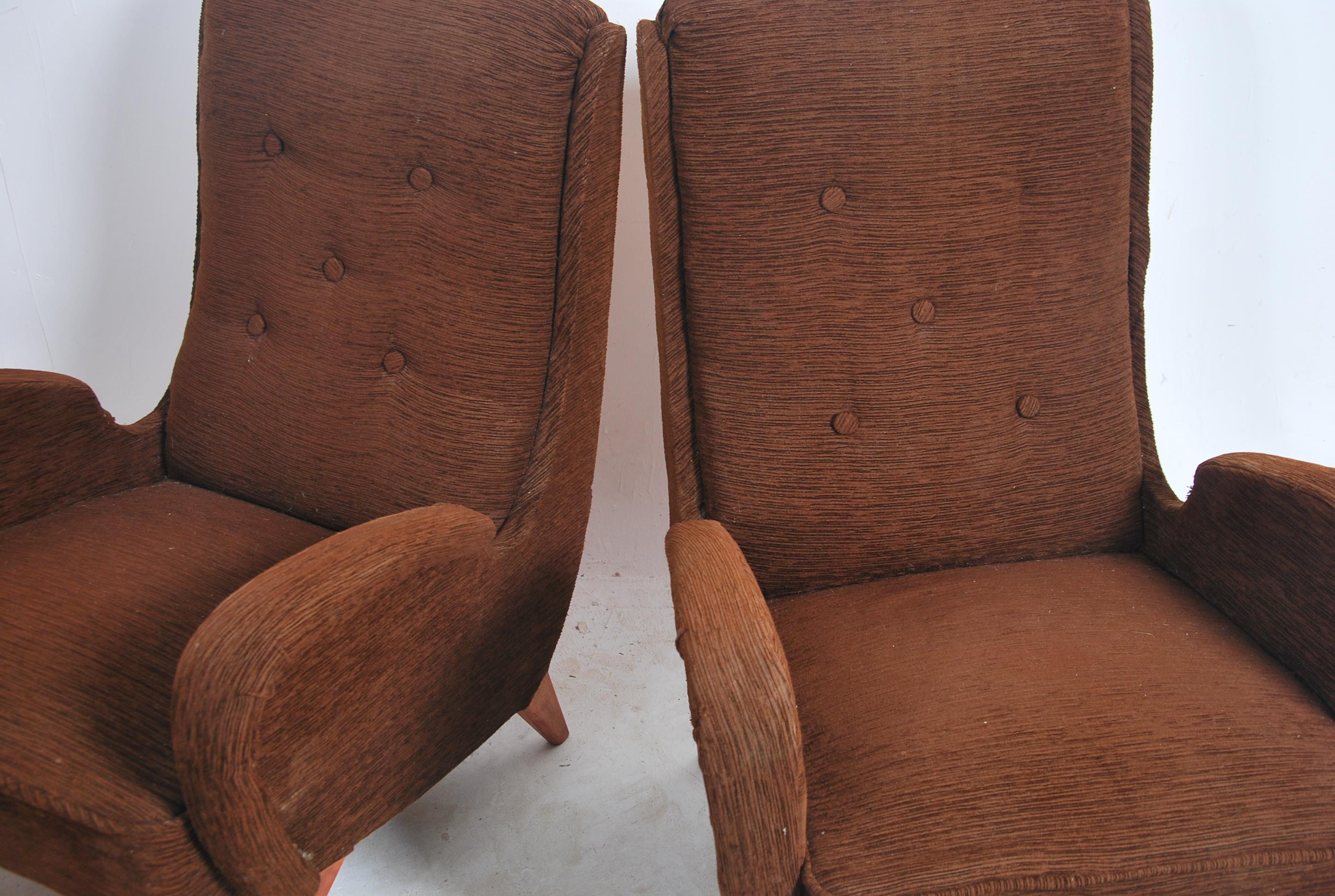 A pair of mid century Italian retro armchairs in the manner of Marco Zanuso 14 May 1916 – 11 July - Image 4 of 6