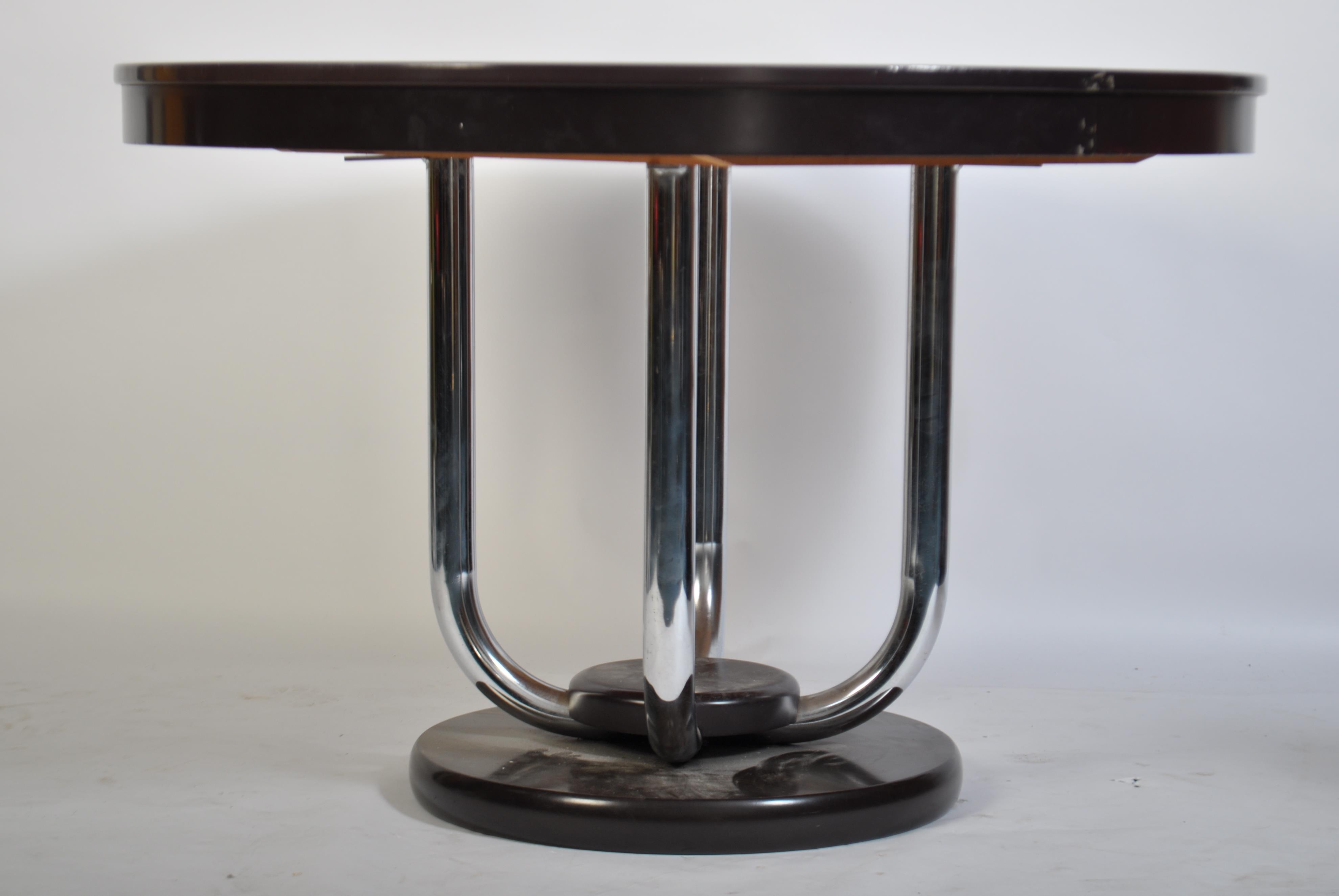 A superb mid century Italian faux rosewood and chrome pedestal circular dining table together with - Image 4 of 6