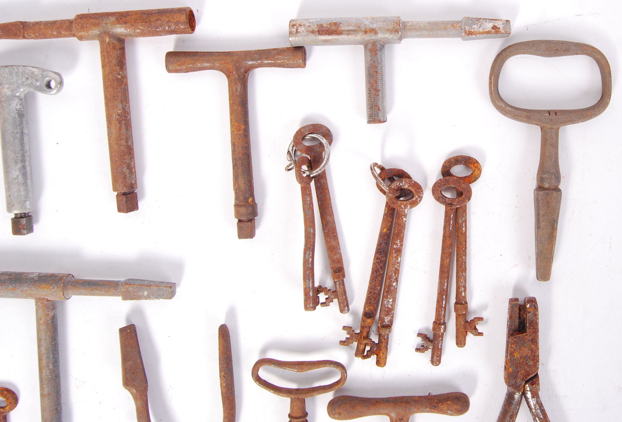 RAILWAY KEYS - Image 4 of 6