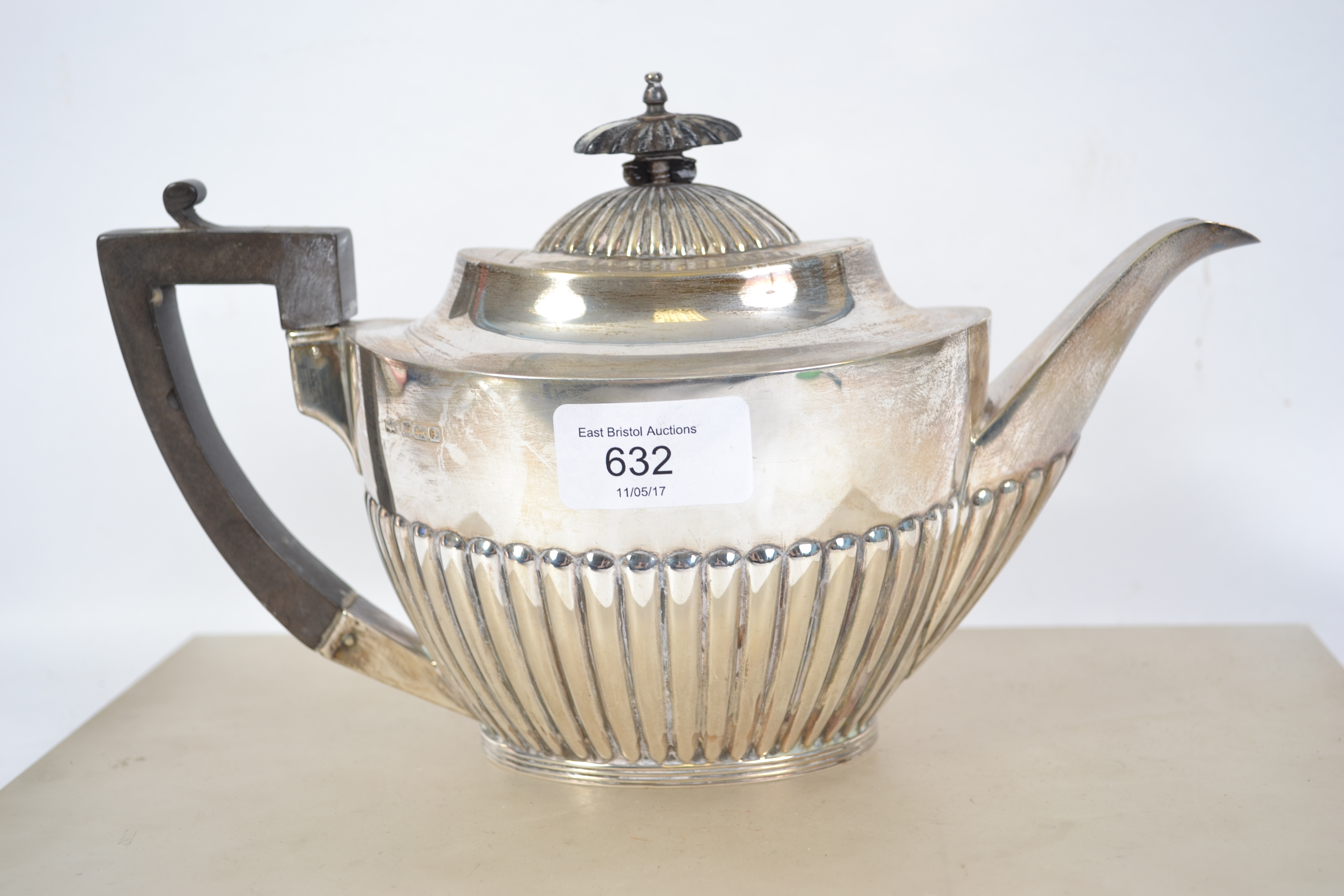 A Mappin & Webb silver hallmarked 3 piece tea set - Image 2 of 11