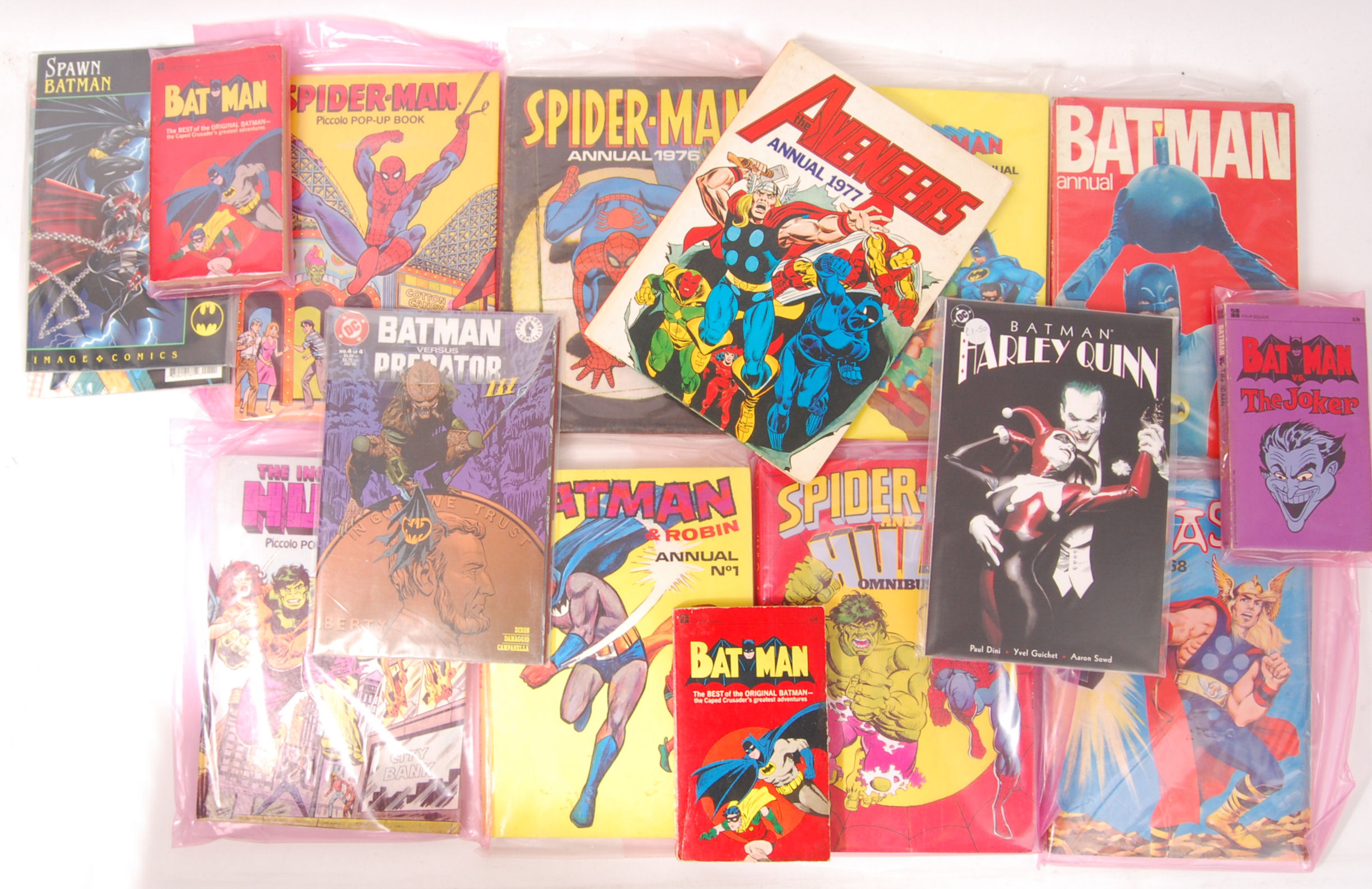 BATMAN ANNUALS/ BOOKS