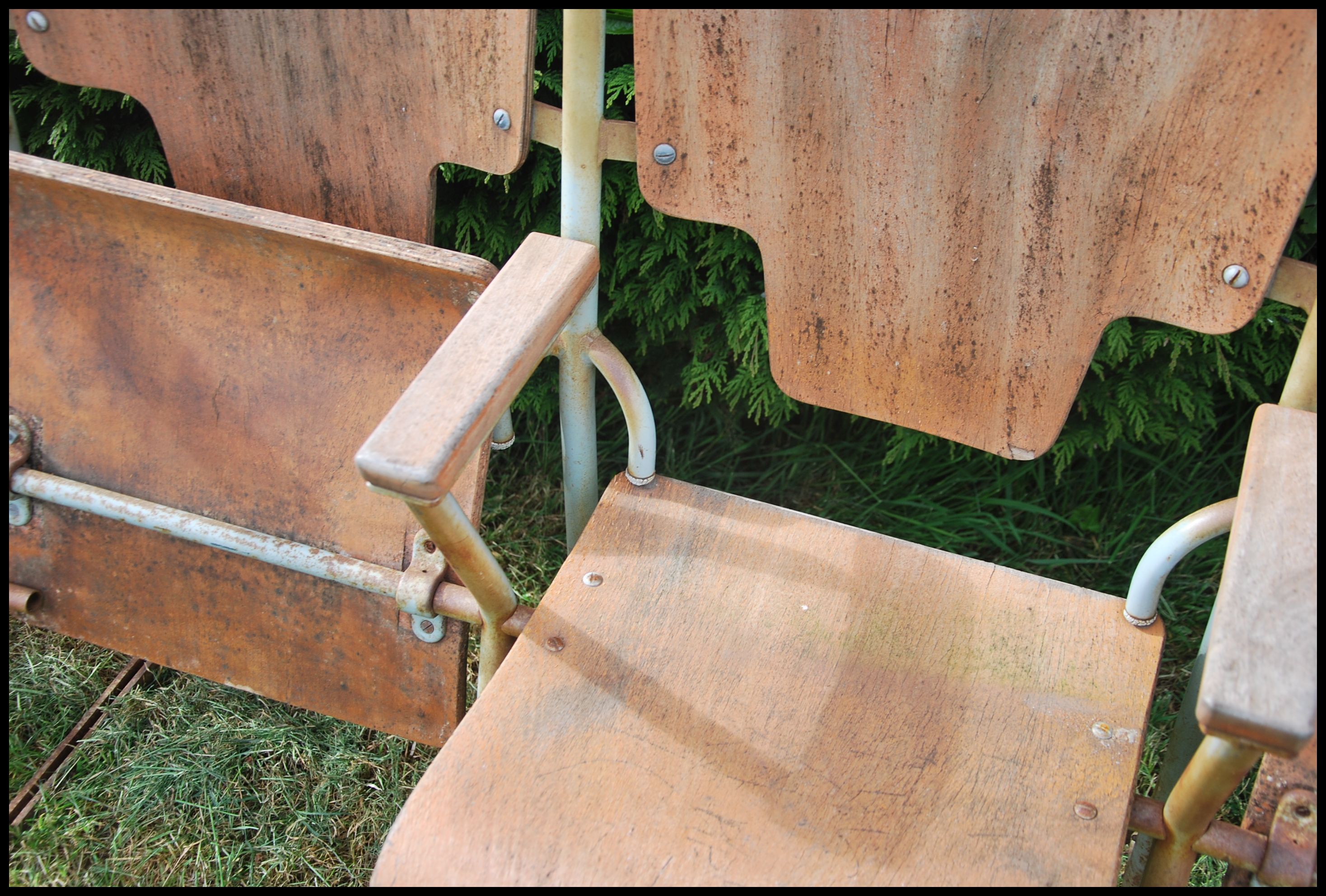 A set of four vintage 20th century cinema chairs. - Image 5 of 5