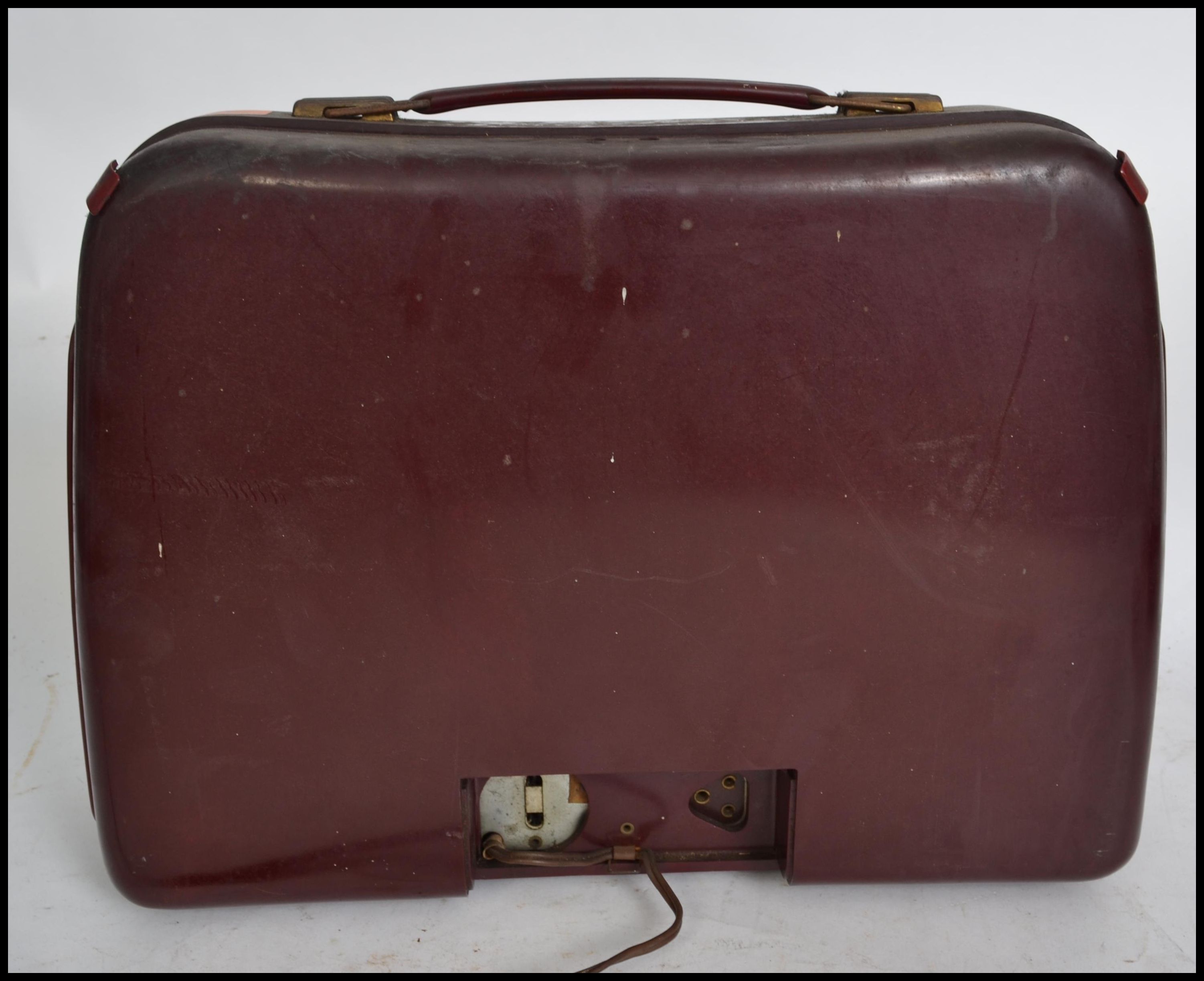 A stunning vintage bakelite Metz Babyphone mini portable radiogram ...