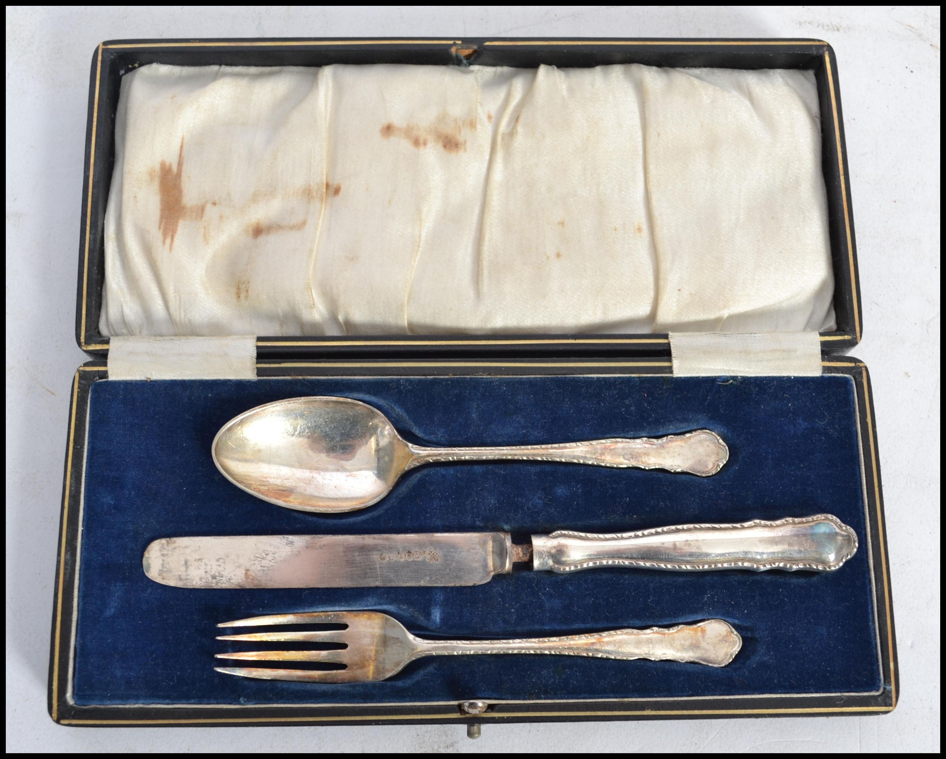 A silver hallmarked christening set by Francis How - Image 2 of 11