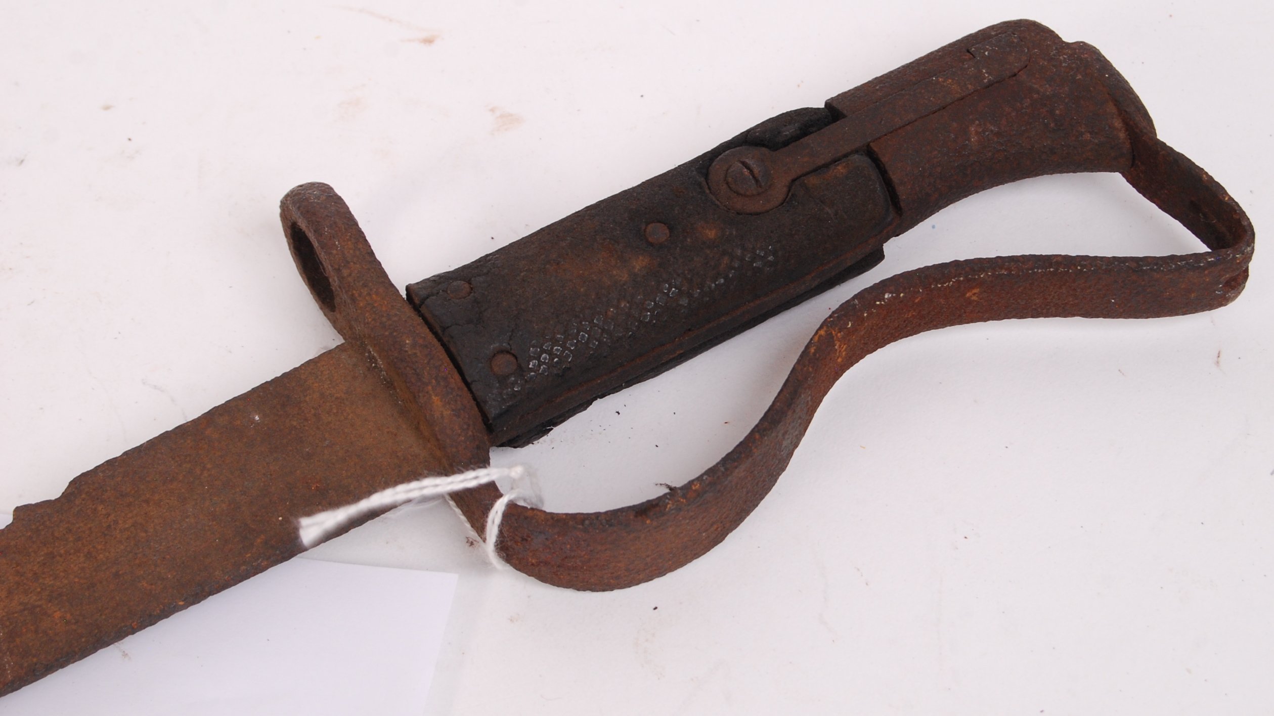 19TH CENTURY BAYONET - Image 2 of 3