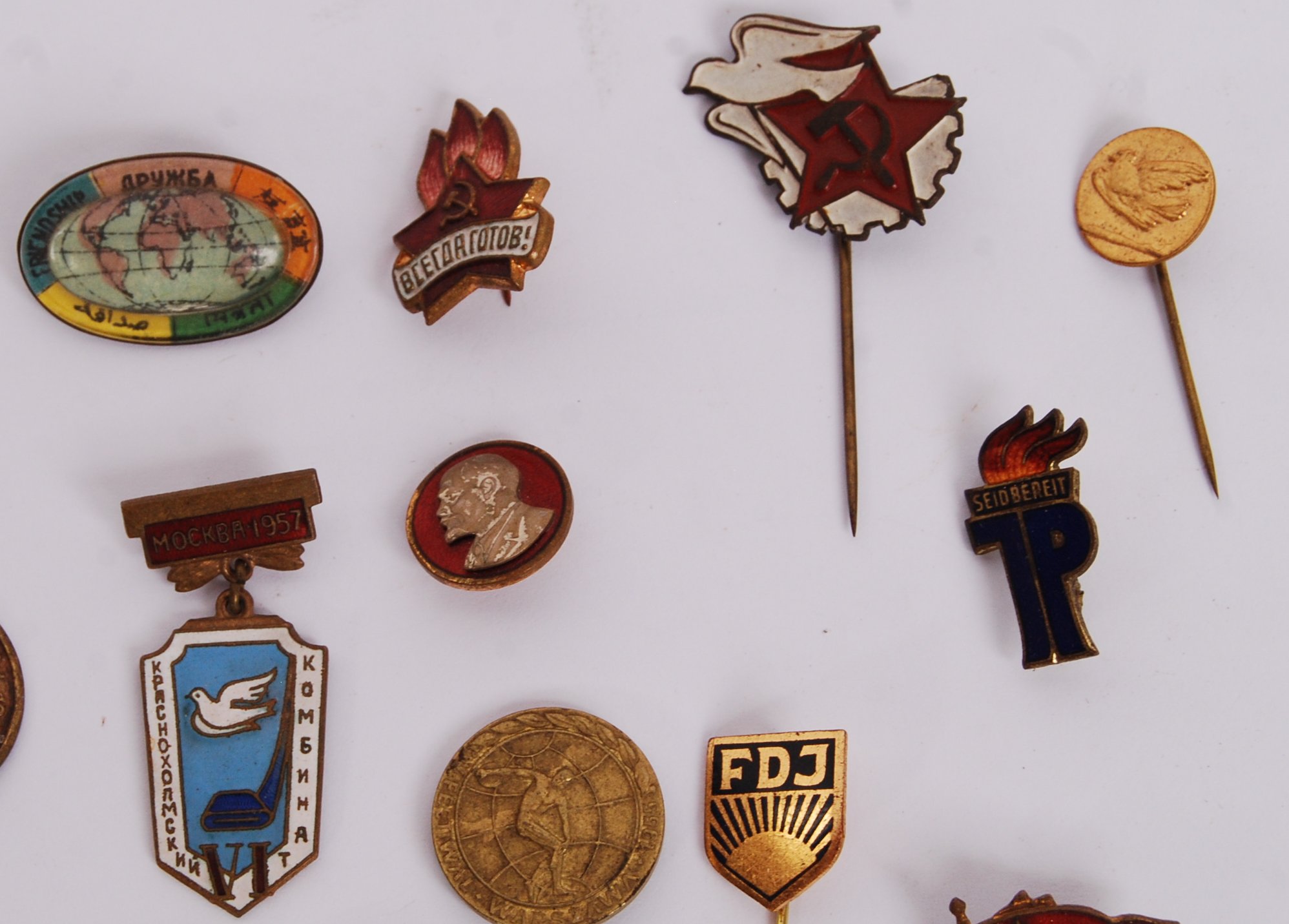 SOVIET UNION BADGES - Image 5 of 6