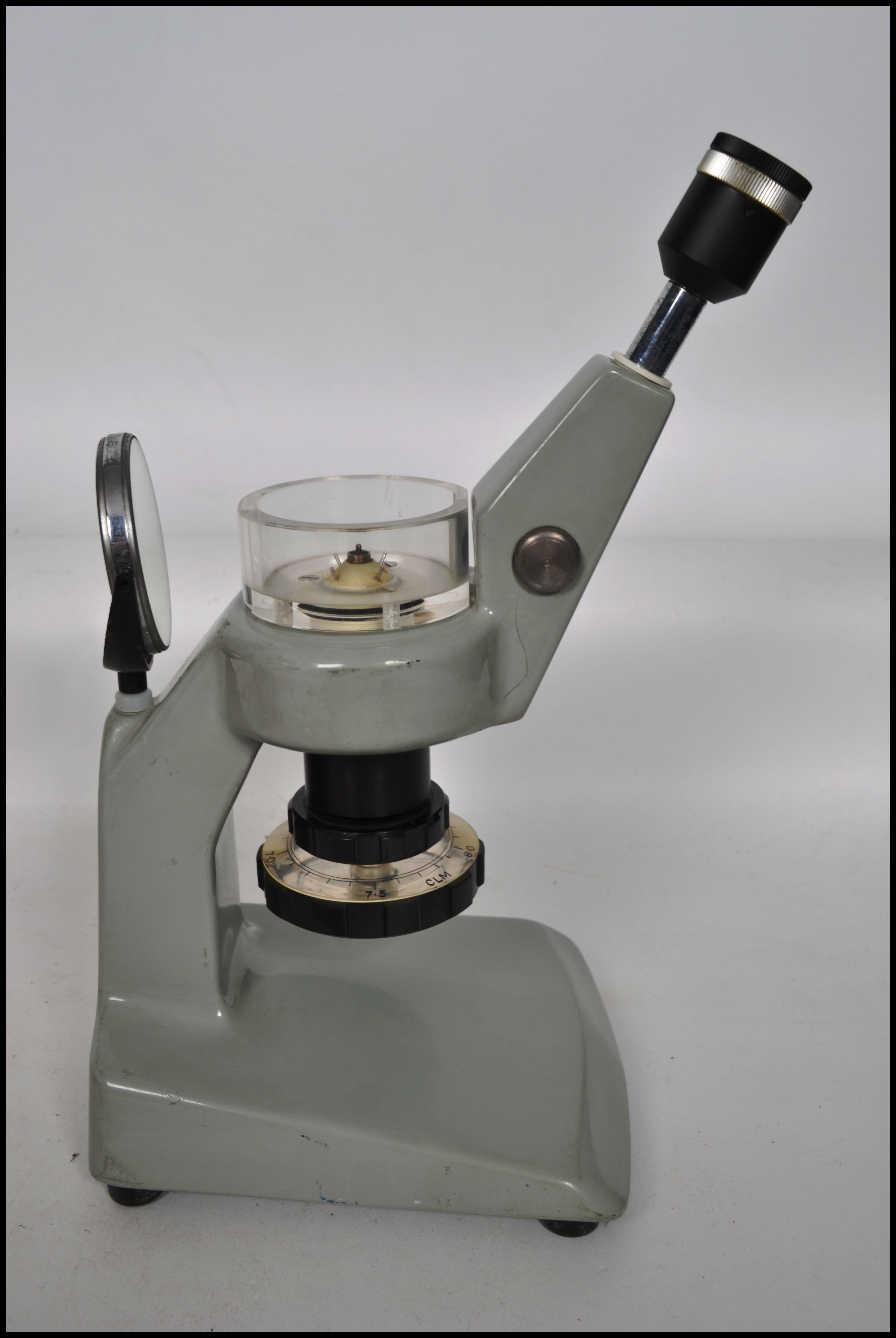 A vintage 20th century microscope with three objec - Image 6 of 8