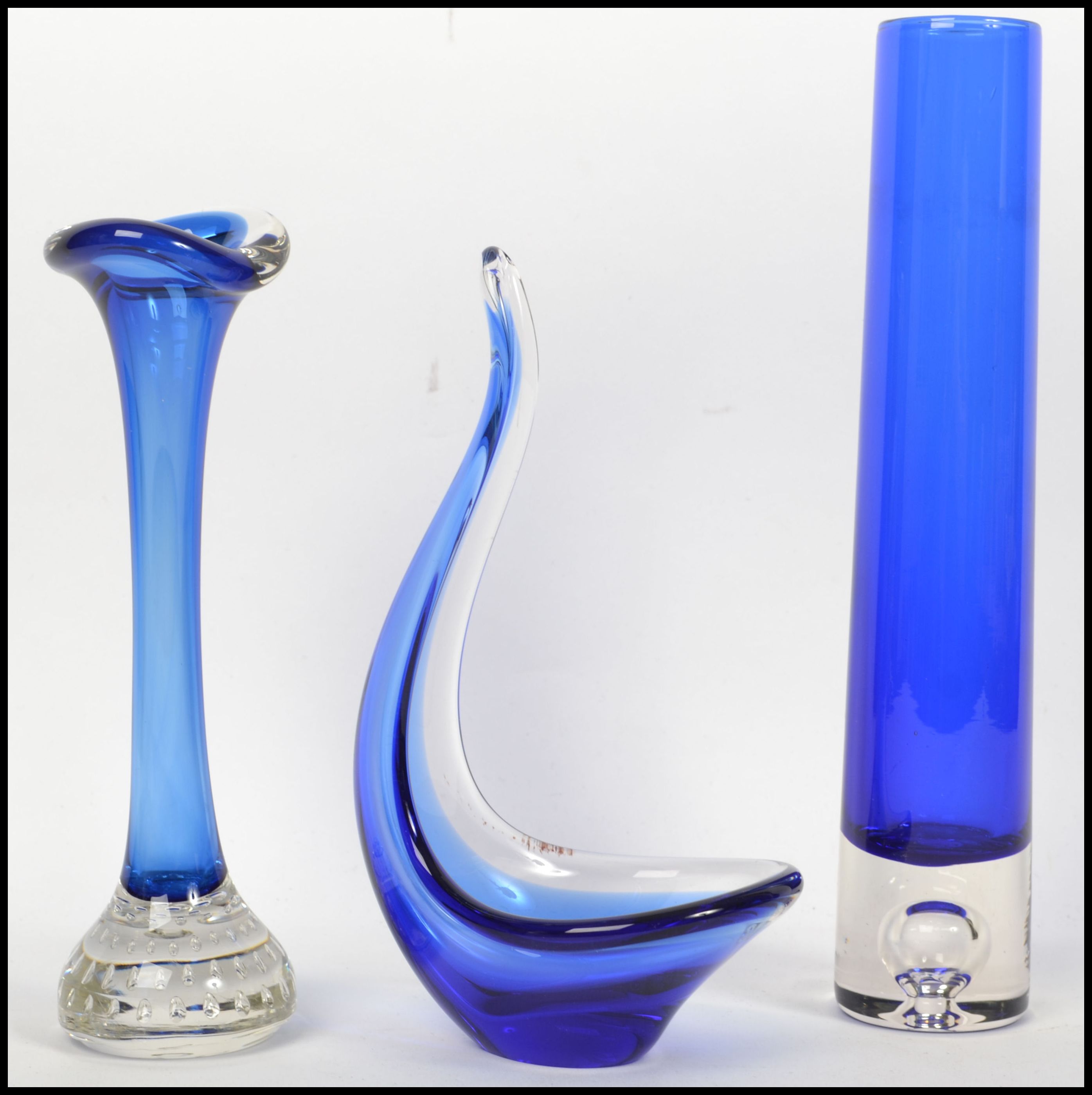 A collection of 20th century studio glass to include a pair of smokey glass vases, a Wedgwood smokey - Image 5 of 8