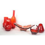 A  collection of 6 pieces of original retro / vintage red art glass vases etc all of varying sizes