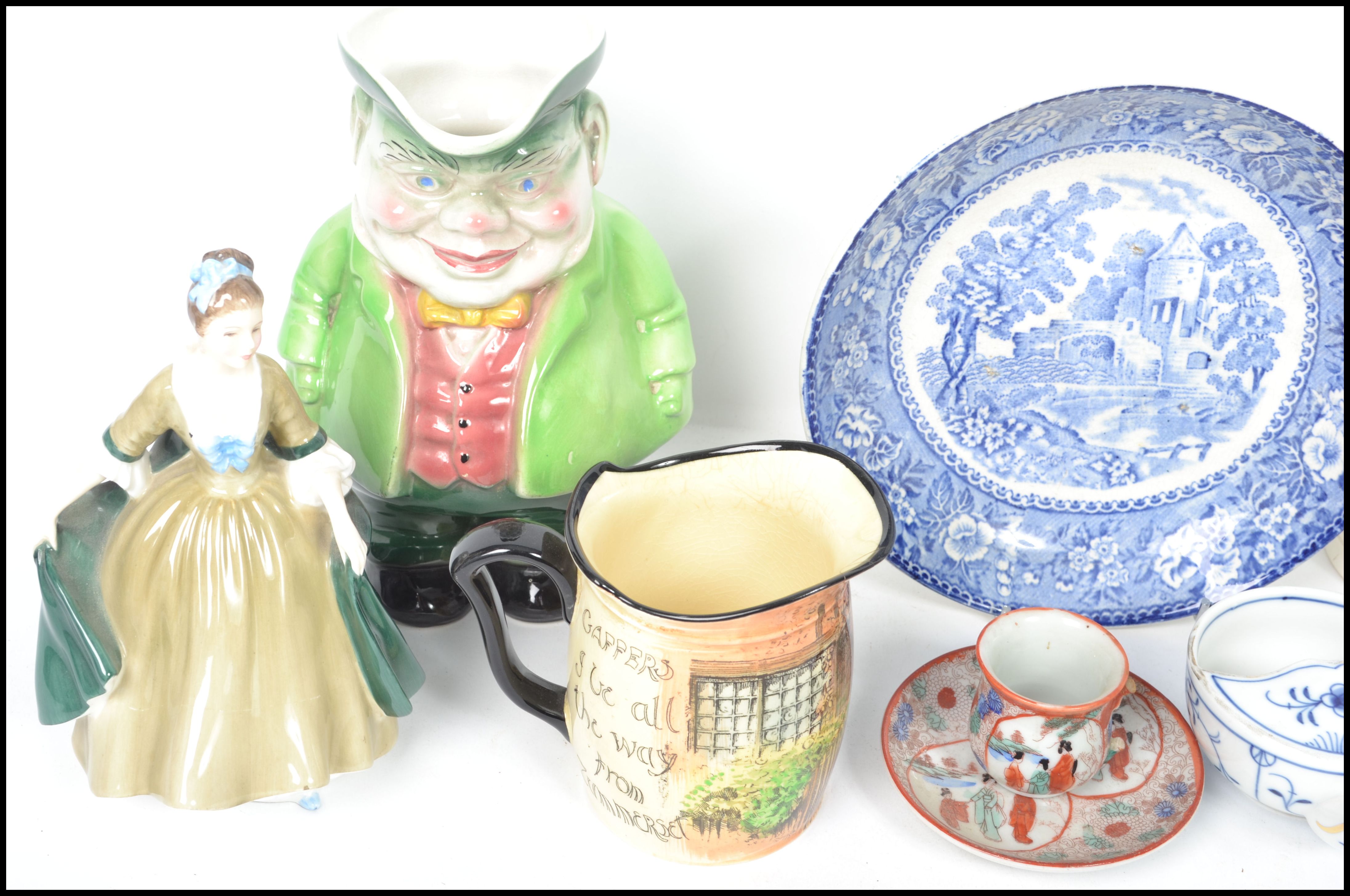A collection of ceramics dating from the 19th cent - Image 4 of 6