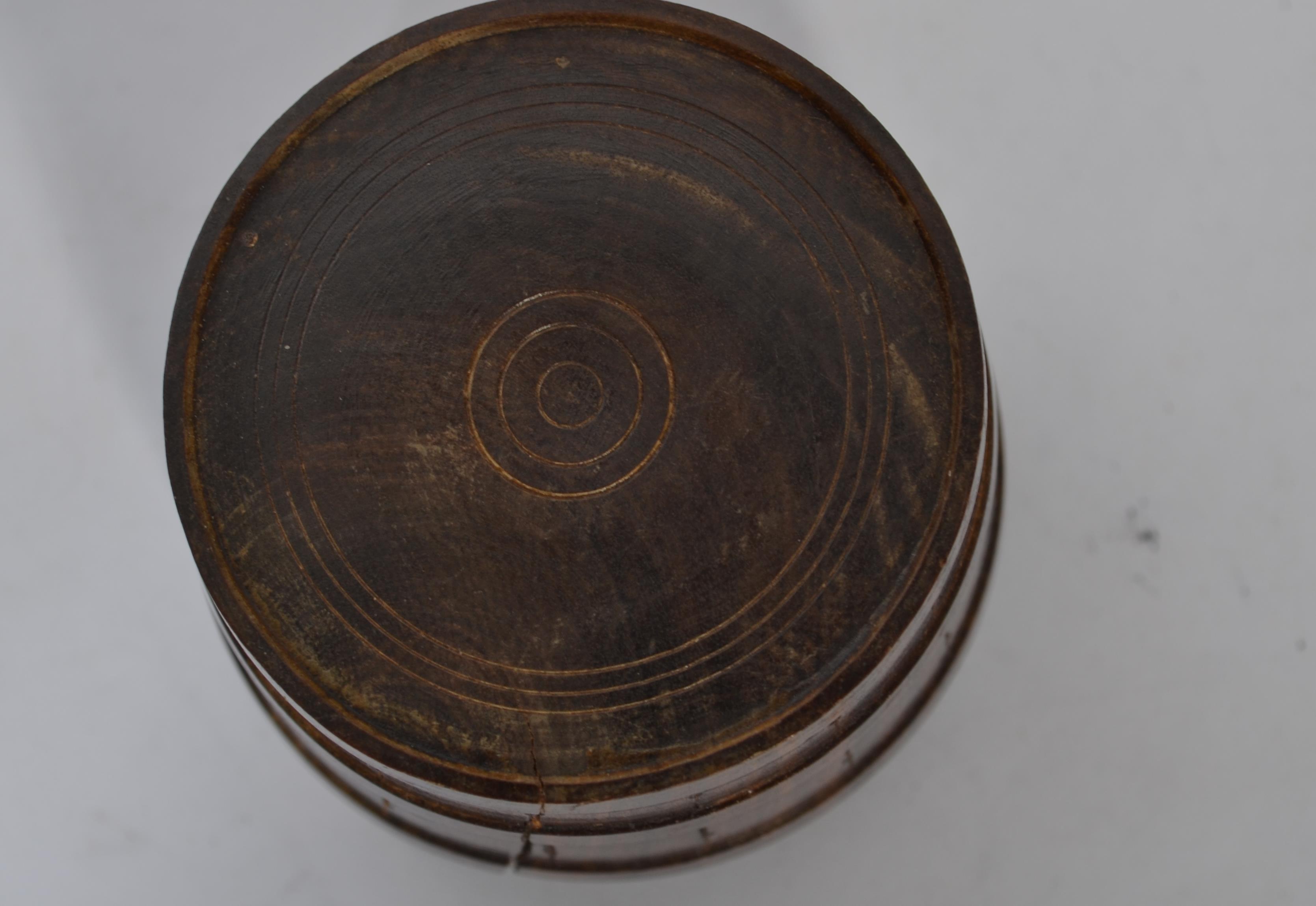 A 19th century treen salt condiment in the form of - Image 3 of 3