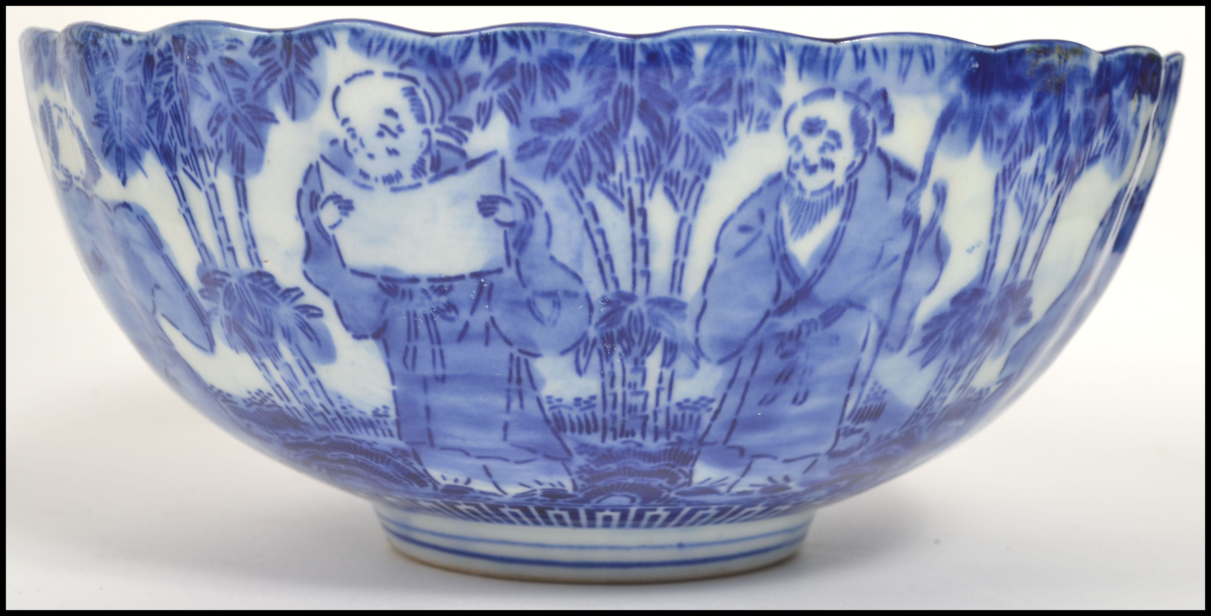 A late 19th / early 20th century Oriental blue and