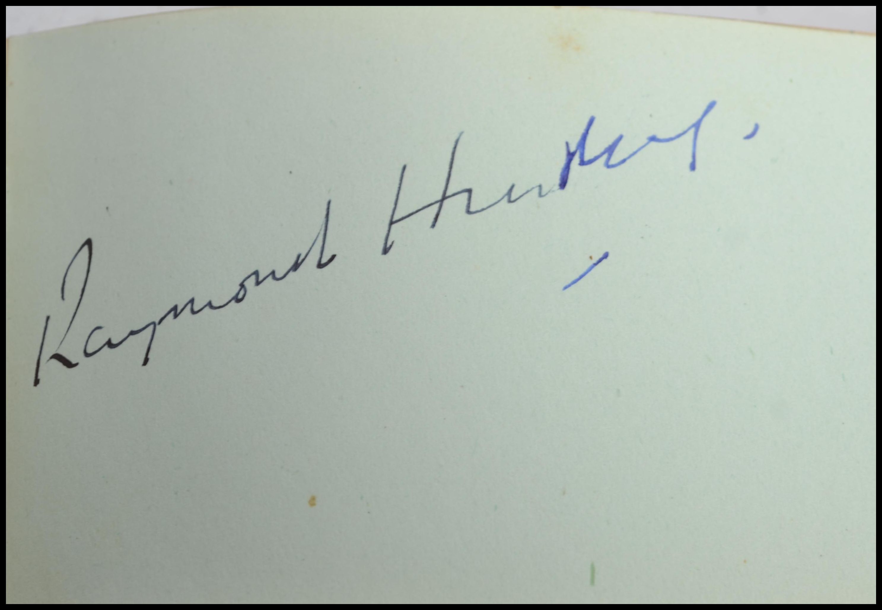 Autograph Book; a good likely c1940's autograph book - featuring many stars of film / radio. Most - Image 8 of 23