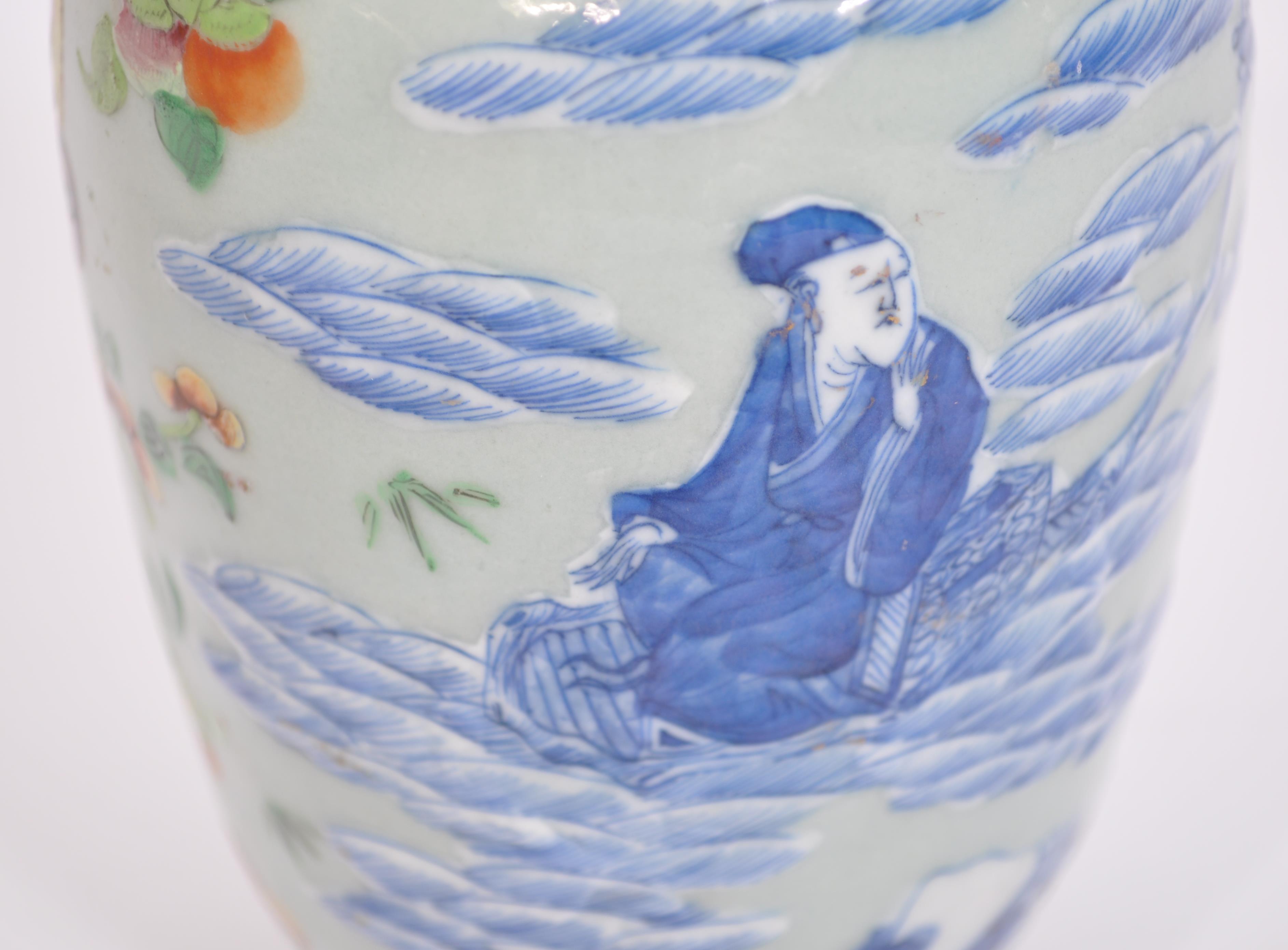 A Chinese 18th / 19th century polychrome famille rose vase with scenes of butterflies and birds - Image 5 of 6