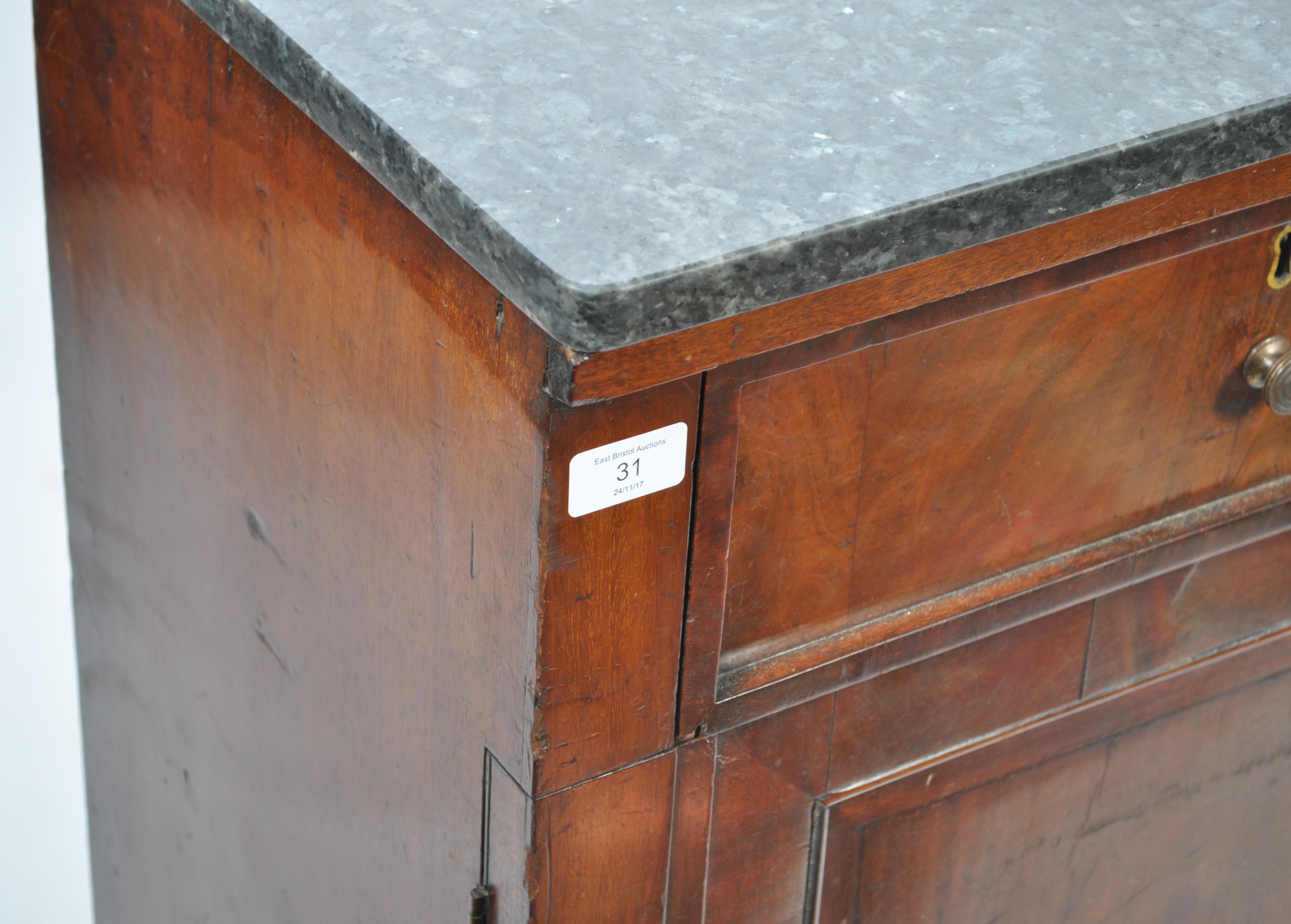 A 19th century Regency mahogany and marble top collectors / specimen cabinet. Raised on a plinth - Image 10 of 10