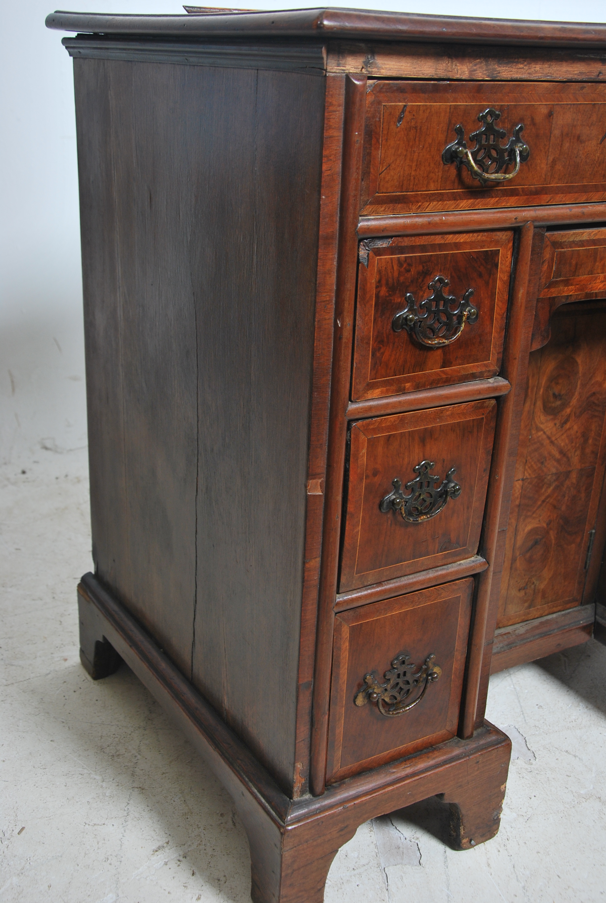 An 18th century Queen Anne walnut kneehole desk of - Image 9 of 12